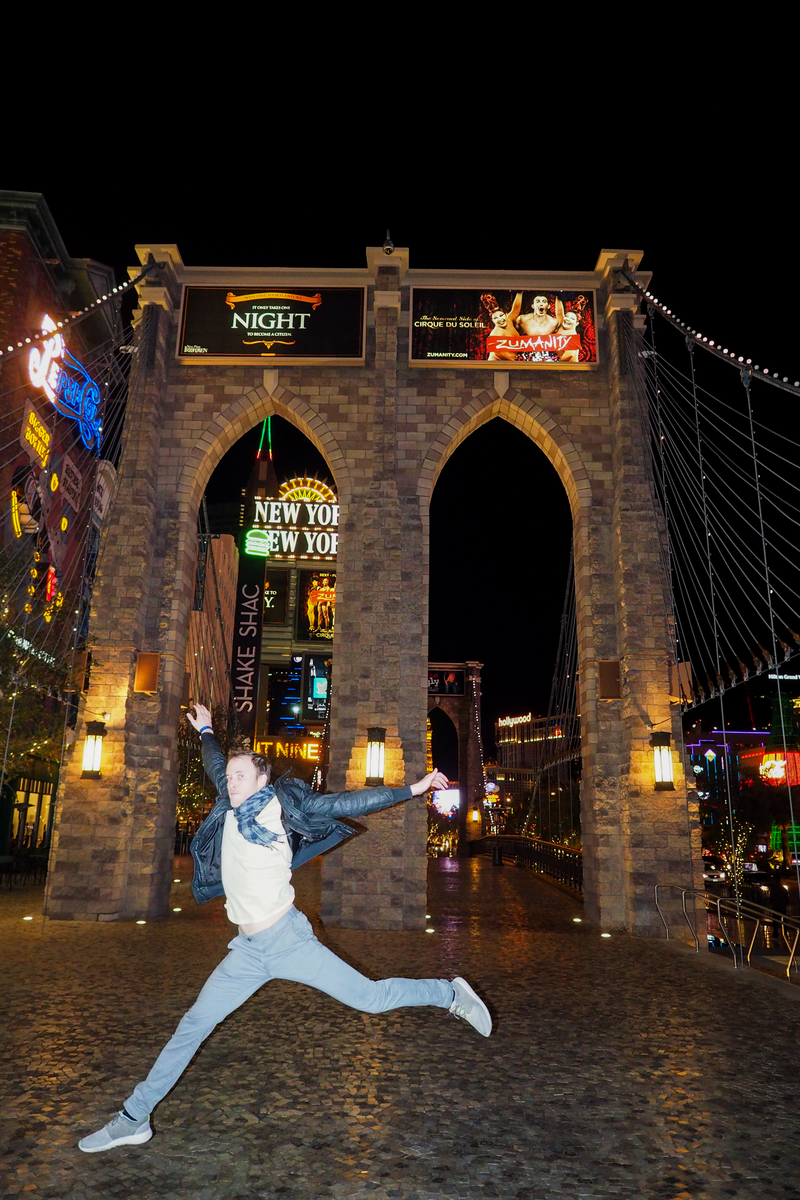 Illustration for article titled VEGAS